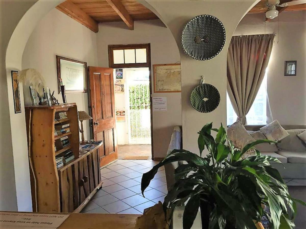 Jembjo'S Knysna Lodge & Backpackers ภายนอก รูปภาพ