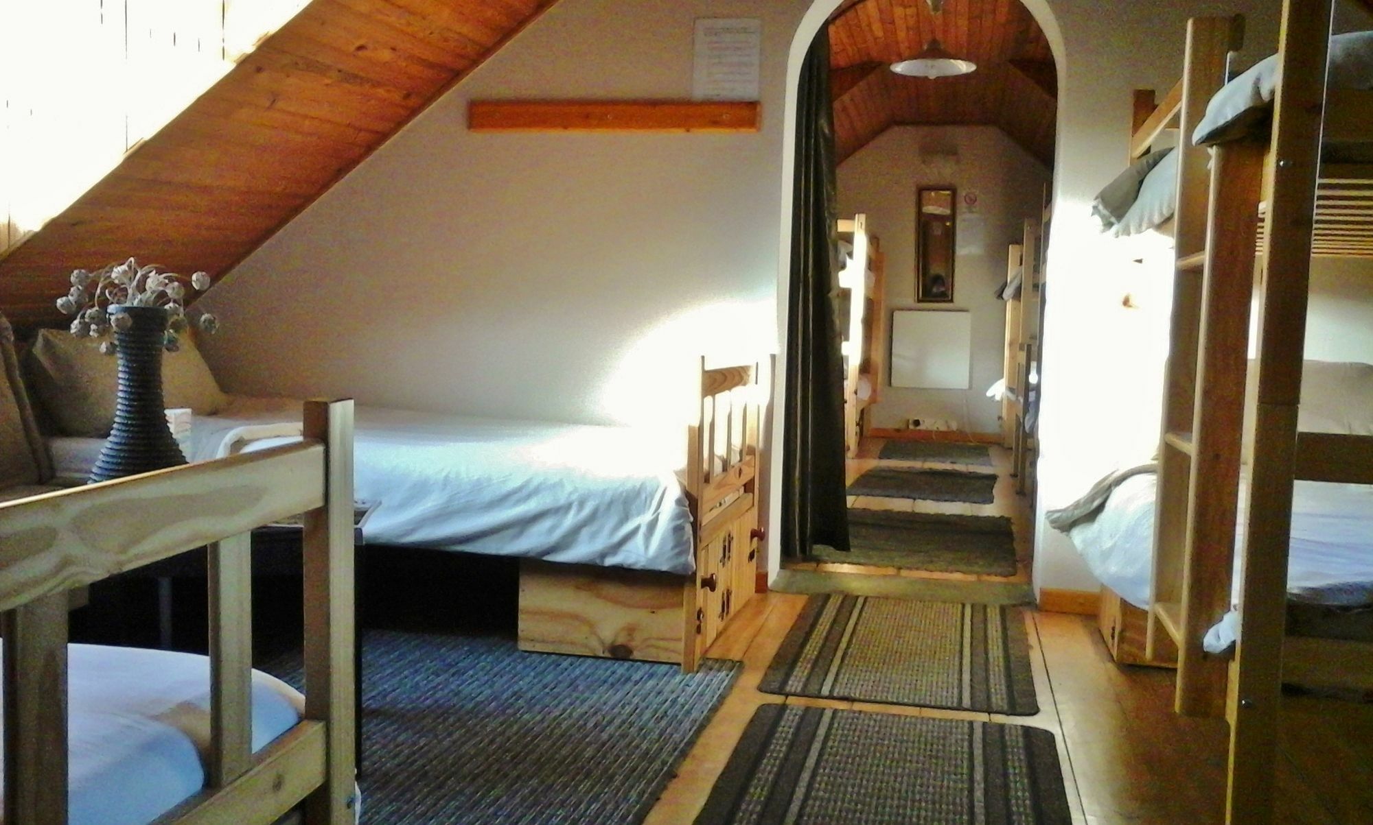 Jembjo'S Knysna Lodge & Backpackers ภายนอก รูปภาพ