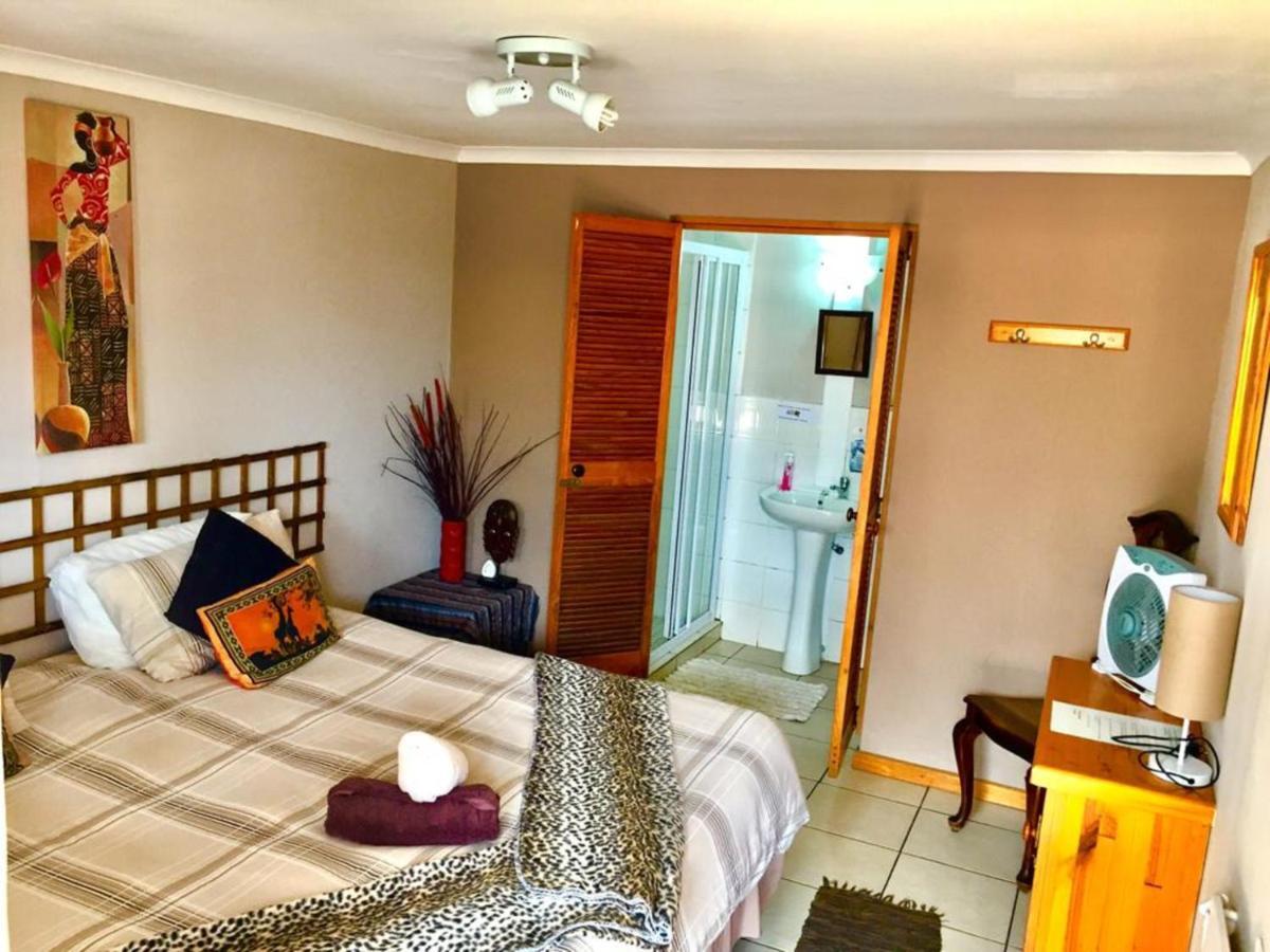 Jembjo'S Knysna Lodge & Backpackers ภายนอก รูปภาพ